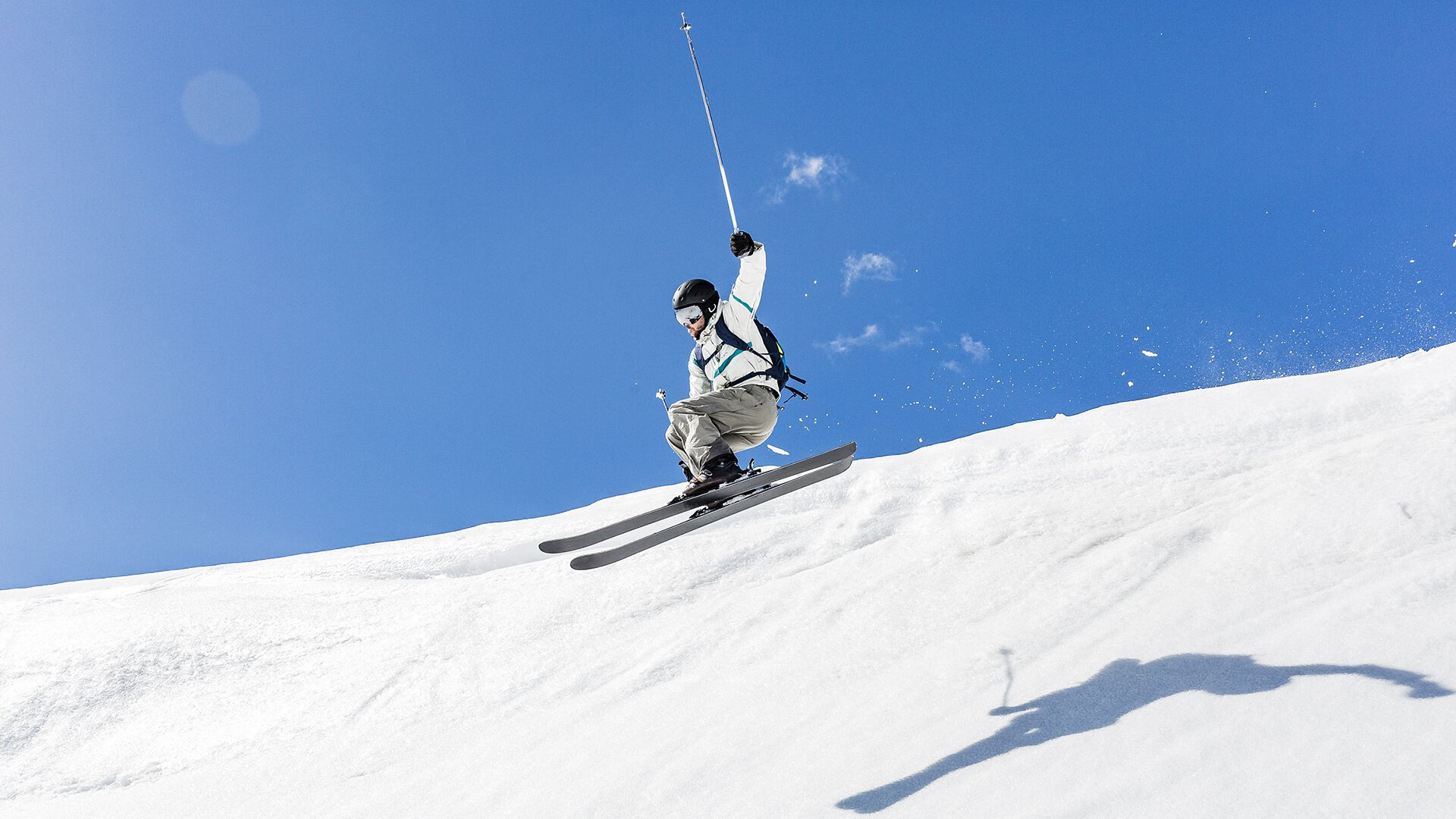 乐鱼体育全站-罗马绝地反击士气如虹,壮举逆转提前晋级